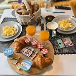 Quarto em Acomodações Particulares Sejour Pres De Bayeux Avec Massages Et Repas En Options Tilly-sur-Seulles