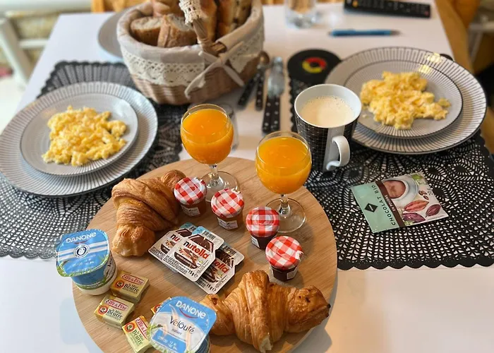 בית אירוח Sejour Detente Pres De Bayeux Au Calme Avec Massages Et Repas En Options Tilly-sur-Seulles